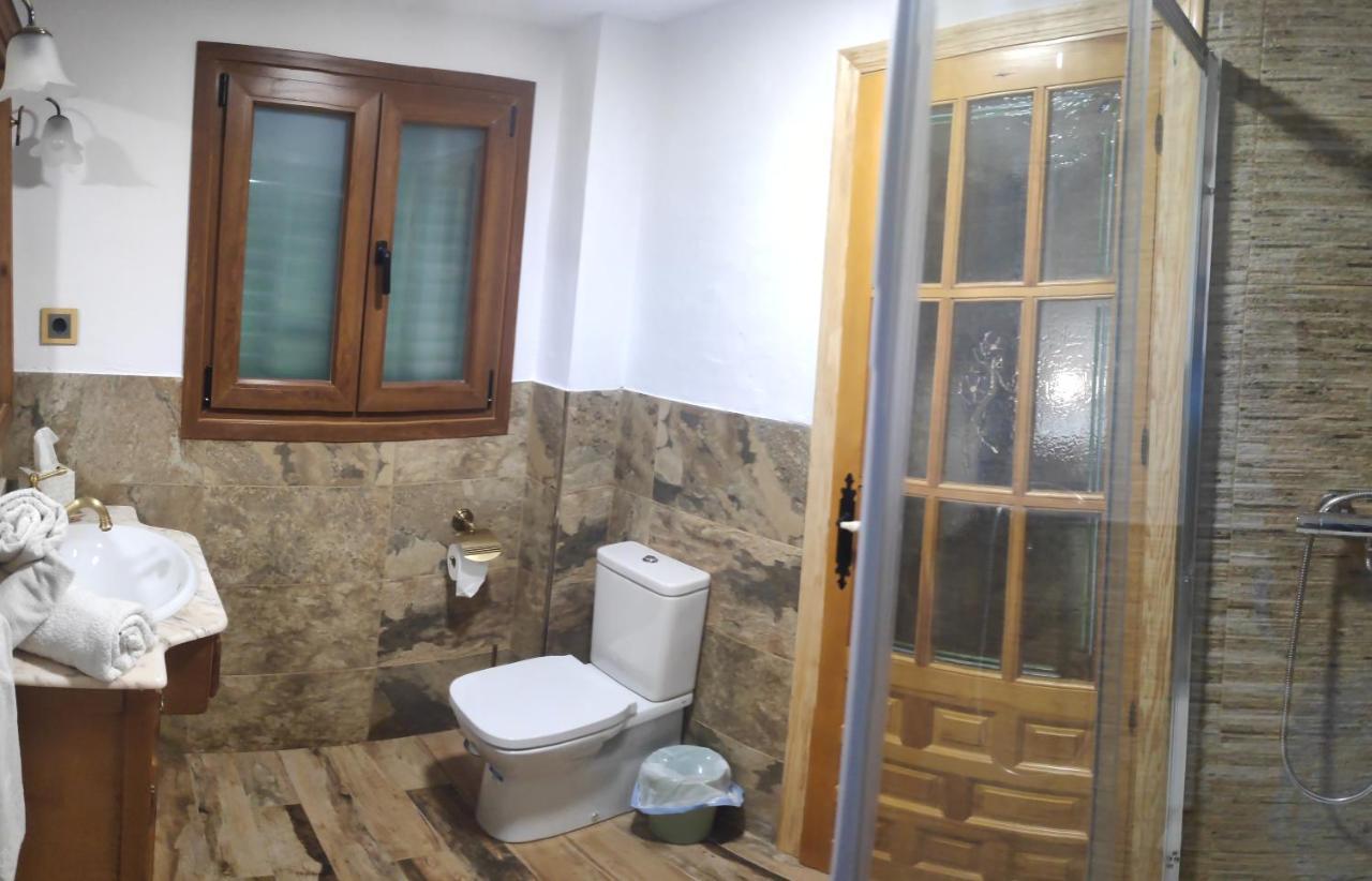 Casa Rural El Eden Del Ungria Caspueñas 外观 照片