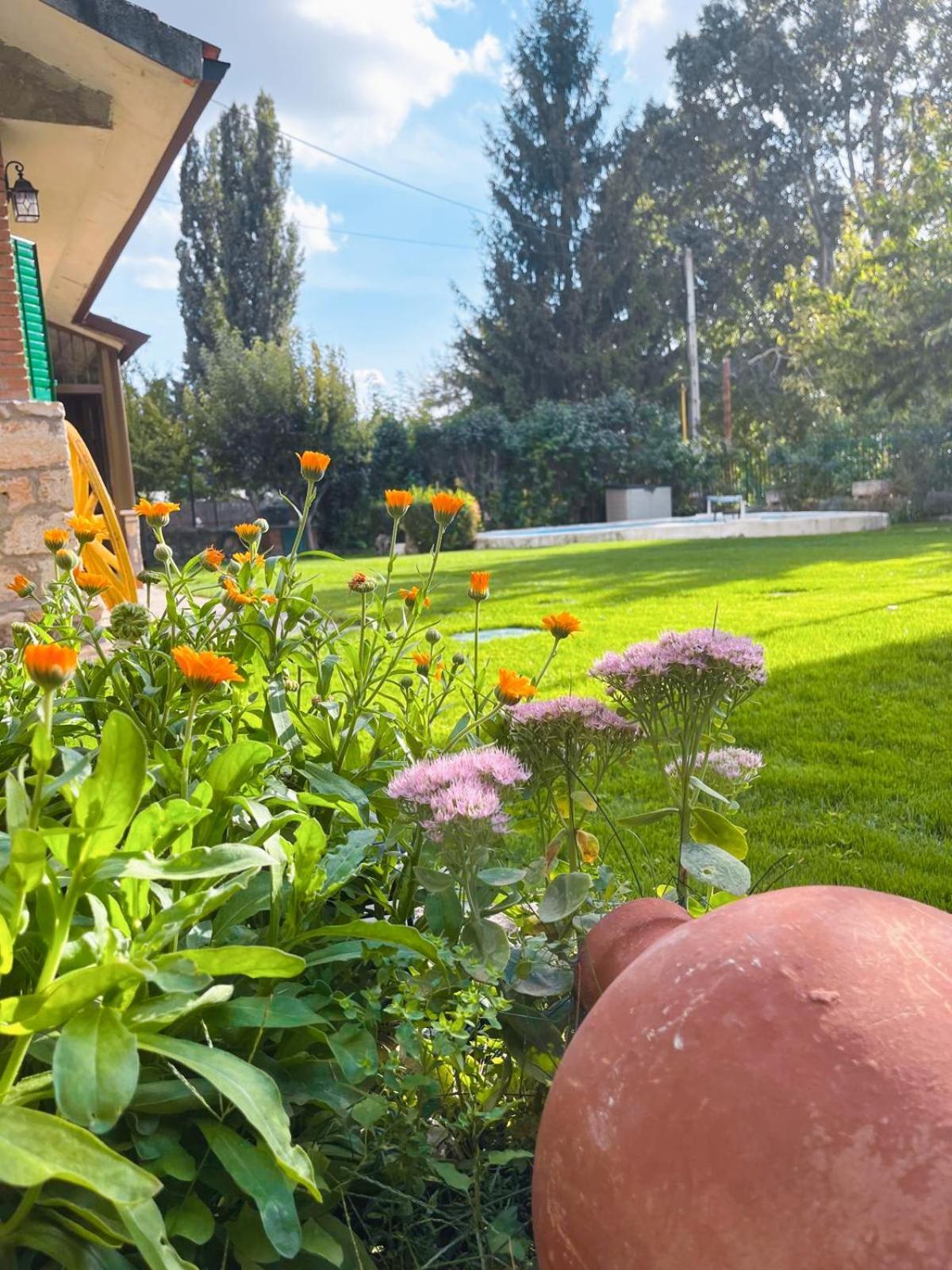 Casa Rural El Eden Del Ungria Caspueñas 外观 照片
